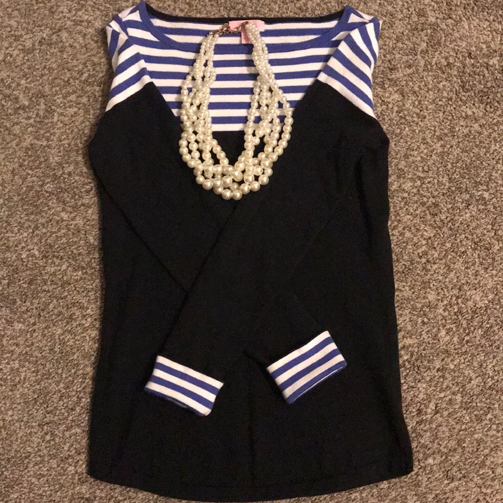 ❌sold❌  EUC Lilly Pulitzer Sweater